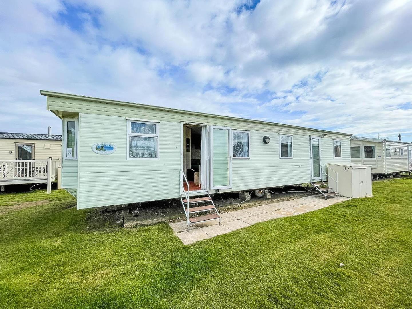 8 Berth Caravan For Hire At Heacham Holiday Park In Norfolk Ref 21024F酒店 外观 照片